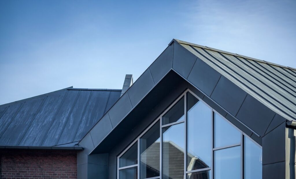 metal roofing in The Woodlands